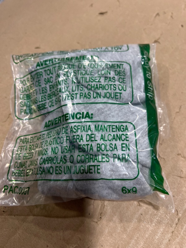 Photo 1 of 1 Pack Dog Hoodie Warm Hood Dog Sweater Cold Weather Small Dogs Sweatshirt Comfort Pet Clothes for Small Medium Dogs with Pockets Cats Chihuahua Clothes for Male Female Girl Boy Sporty Daily Wear