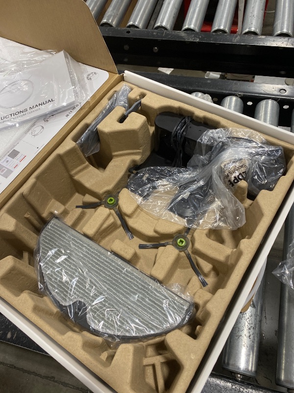 Photo 1 of UMMUND Robot Vacuum and Mop Combo DLV