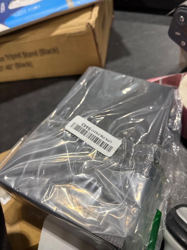 Photo 1 of imyyds Airbrush Kit with Compressor, 32 PSI High Pressure Cordless Airbrush Gun, Portable Dual Action Airbrush Compressor Set, Handheld Mini Rechargeable Air Brushes for Painting, Model, Nail, Makeup