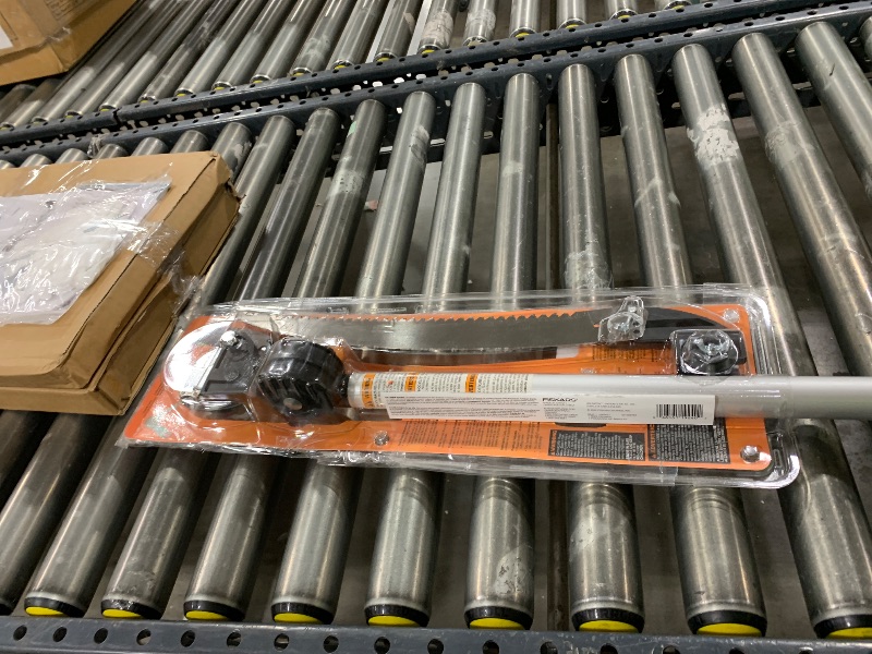Photo 1 of Fiskars Telescoping Pruning Stik