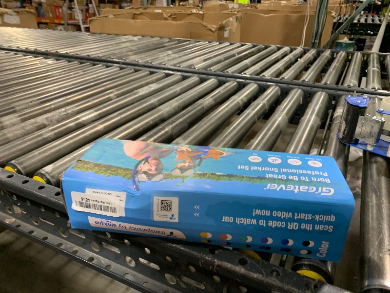 Photo 1 of Greatever Dry Snorkel Set,Panoramic Wide View Anti-Fog Scuba Diving Mask,Professional Snorkeling Gear for Adults Kids