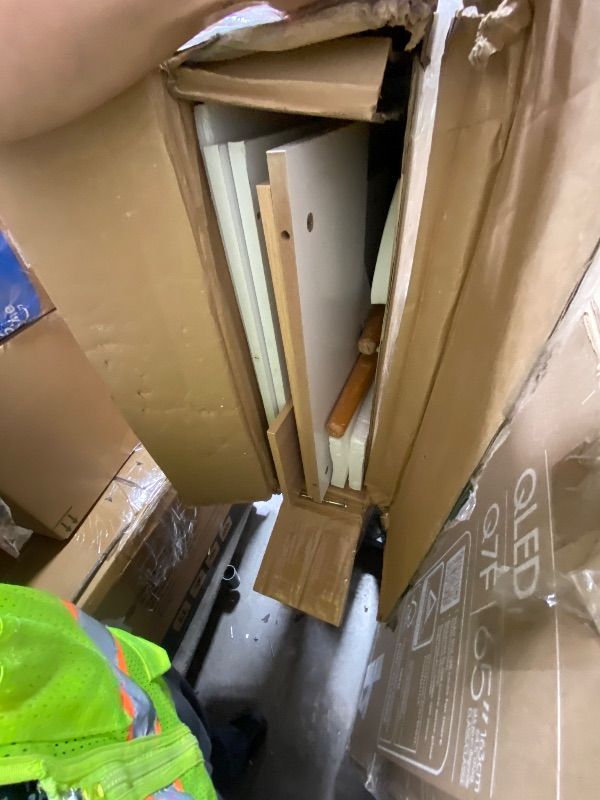 Photo 1 of Linsy Home Lift Top Fluted Coffee Table with Storage, Mid-Century Coffee Table for Living Room with Sliding Tambour Door, Oak