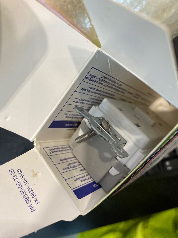 Photo 1 of ***WHITE*** Leviton Self-Test SmartlockPro Slim GFCI Weather-Resistant and Tamper-Resistant Receptacle with LED Indicator, GFWT2-GY,