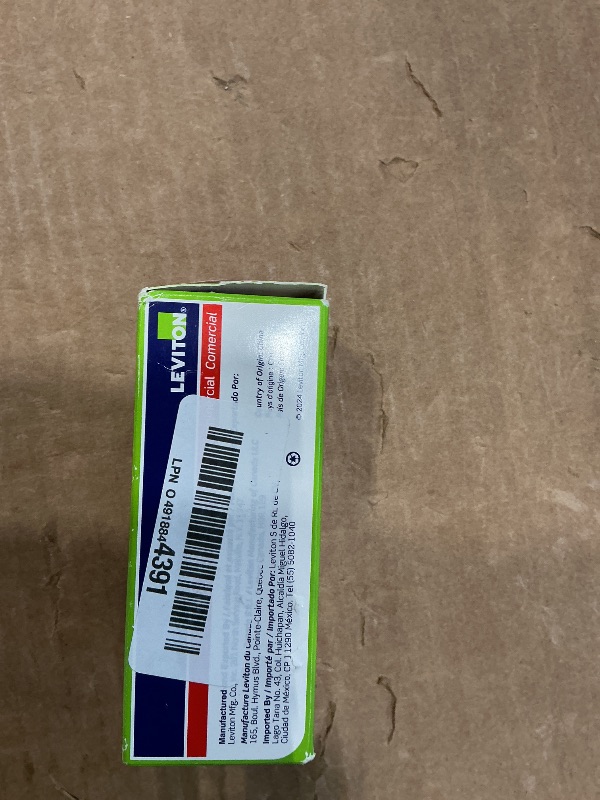 Photo 1 of ***WHITE*** Leviton Self-Test SmartlockPro Slim GFCI Weather-Resistant and Tamper-Resistant Receptacle with LED Indicator, GFWT2-GY,