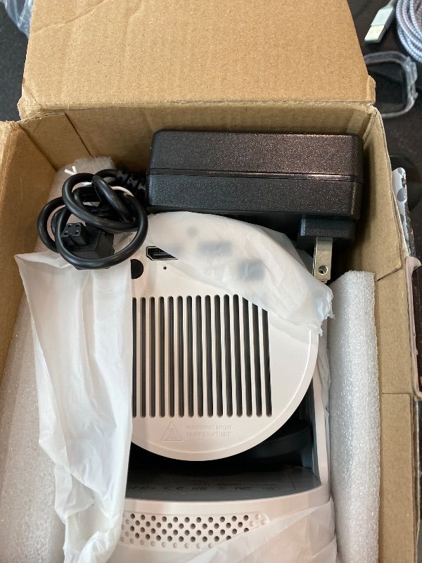 Photo 1 of ?Electric Focus?Magcubic Mini Projector 4K Support, Portable Projector with WiFi 6 and Bluetooth 5.4, Smart Proyector, 5W Soundbase Speaker, 180°Rotation for Home Theater