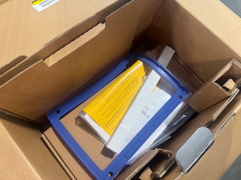 Photo 1 of **PARTIAL SET/check clerk comments**Garmin 010-02092-51 GPSMAP 8612xsv with Mapping and Sonar - 12", Navionics+
