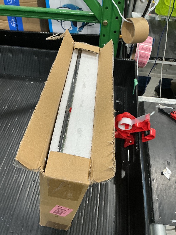 Photo 1 of *MINOR DAMAGE - USED*
SIMON'S SHOP 8x10 Picture Frame with Mat, Vintage Picture Frames for Wall and Tabletop, Distressed Green Picture Frames 8x10 Matted to 5x7 Image