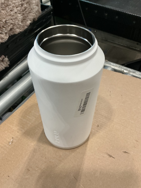 Photo 1 of **PARTIAL SET/check clerk comments**
ZULU Powerfill Pro 64oz Half Gallon Stainless Steel Water Bottle with Quick Fill Lid, Triple Walled Vacuum Insulated Metal, Leak Proof Locking Lid, Sip and Chug, Reusable BPA Free, White Monochrome