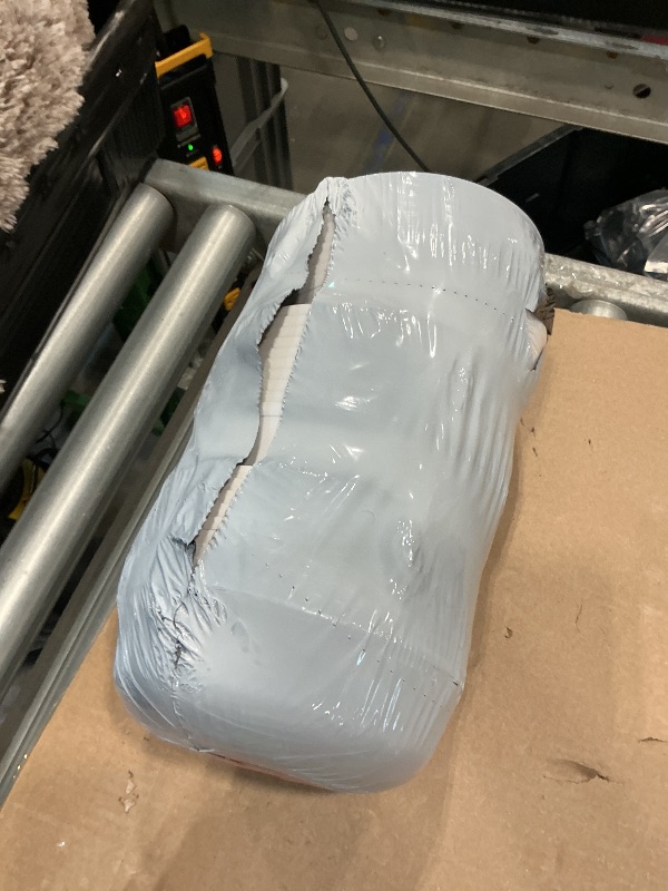 Photo 1 of [30 Pack 16 OZ Bowls] Edge Collection White with Gold Rim Plastic Party Soup Bowls Premium heavyweight Elegant Disposable Tableware Dishes