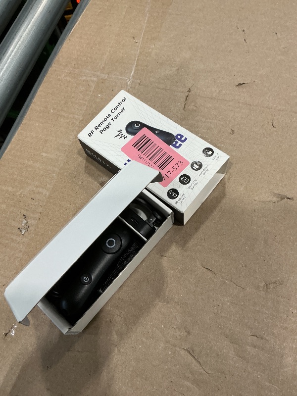 Photo 1 of [#1 Fit for Thick Case] Remote Control Page Turner for Kindle Paperwhite Oasis Kobo, Kindle Accessories Clicker with Case-Fit Clip, Reading Novels/Comics for iPhone iPad Android Tablet Samsung -Black