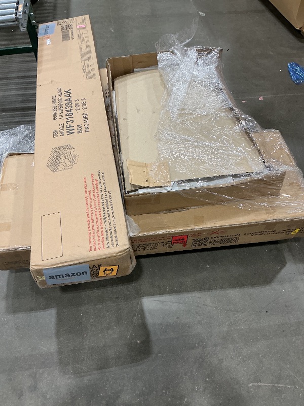 Photo 1 of *PARTIAL SET*
bunk bed white