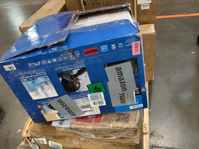 Photo 1 of **PARTS ONLY** Midea 12,000 BTU Smart Inverter Air Conditioner Window Unit with Heat and Dehumidifier – Cools up to 550 Sq. Ft., Energy Star Rated, Quiet Operation, Electronic Controls, Remote Control, White