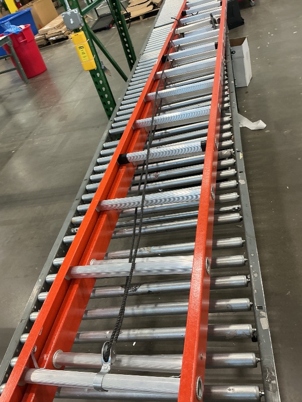 Photo 1 of **MAJOR DAMAGE**
Louisville Ladder 10-Foot Fiberglass Step Ladder, 300-Pound Load Capacity, Type IA, FS1510