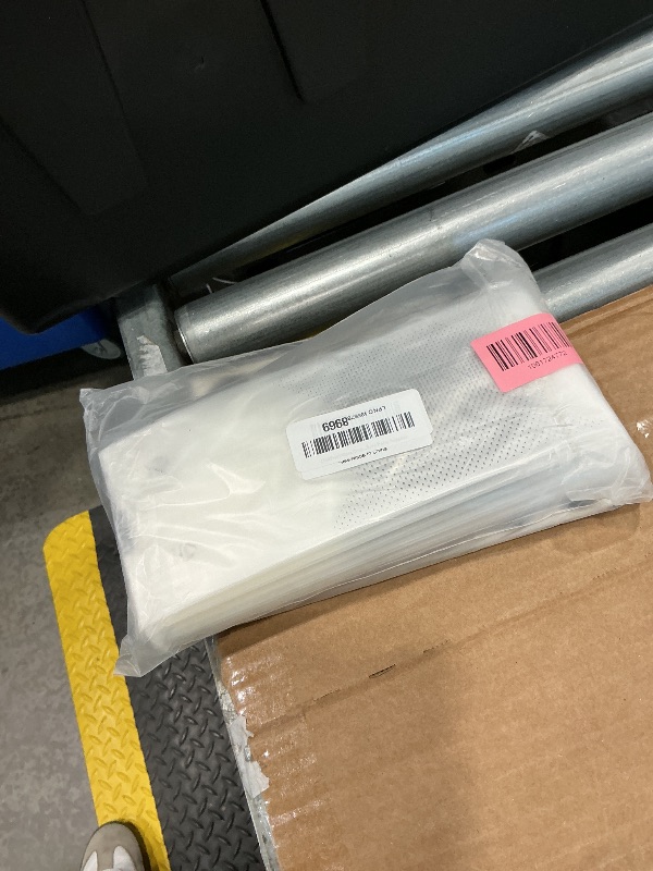 Photo 1 of (200Pcs)100pcs Translucent Plastic Bags/Bakery Bags with 100pcs Hand made Stickers for Cookie Cake Chocolate Candy Snack Wrapping Good for Bakery Party Supplies