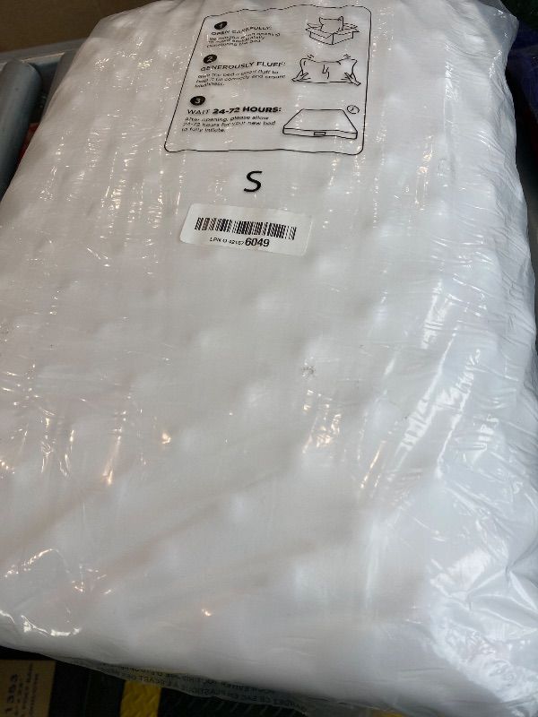 Photo 1 of *PARTIAL SET - ONLY the foam, missing the washable cover*
Bedsure Memory Foam Dog Bed for Small Dogs - Orthopedic Pet Beds for Crate with Removable Washable Cover and Nonskid Bottom - Plush Flannel Fleece Top Pet Mat, Grey