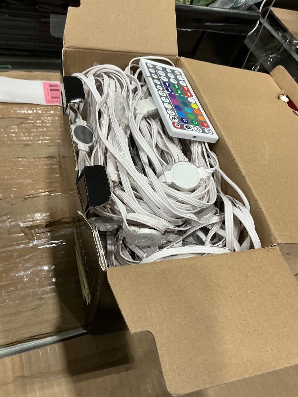 Photo 1 of *UNTESTED*
MuliVid 200Ft Permanent Outdoor Lights for House, RGB Halloween House Light Outdoor with Remote APP Control,IP67 Waterproof for Outside Decorations?Eaves Lights for Christmas, Holiday, Party, Daily