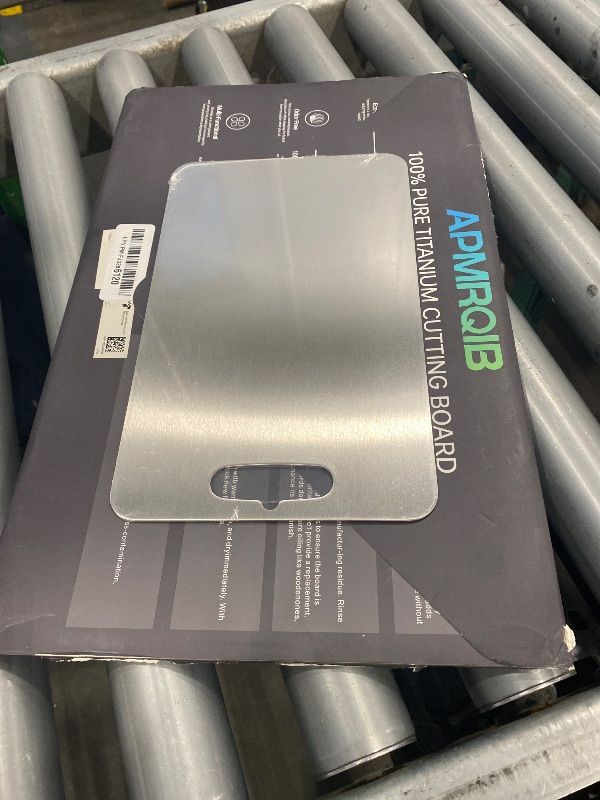 Photo 1 of **Missing**
APMRQIB Titanium Cutting Board Set of 3,100% Pure Titanium Cutting Boards for Kitchen, Double Sided Non Toxic Cutting Board, Ideal Charcuterie & Chopping for Meat, Hygiene Durable Dishwashr?S+M+L)