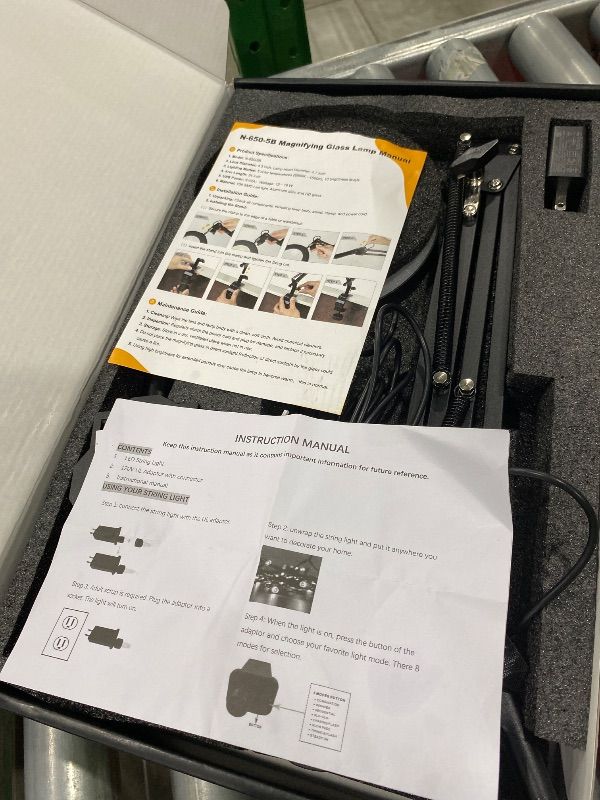 Photo 1 of *USED*
NOEVSBIG Magnifying Glass Desk Lamp with 3-Section Swing Arm and Big Clamp, Magnifying Glass with Light and Stand, 10X Wide Desk Magnifier Light for Reading/Office/Crafting/Close Work