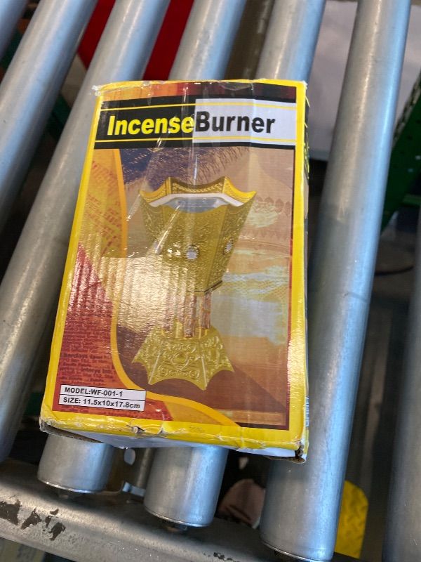 Photo 1 of *UNTESTED*
HOMSFOU Golden Electric Incense Burner - Plug-in Bakhoor Burner with Random Beads, Safe Metal Design for Home Decor, Yoga, Spa, and Office Use, Us Plug, 6.69 X 4.52 X 4.52 Inches