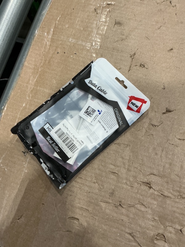 Photo 1 of [Apple MFi Certified] USB C to SD Card Camera Reader for iPhone 17,Type C to Memory Card Reader Trail Camera Viewer SD Card Adapter for iPhone 17/17 Pro/17 Pro Max/16 Pro Max/15 Pro Max,Plug and Play