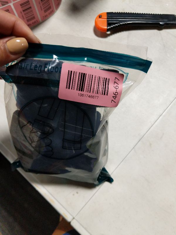 Photo 1 of 16 PCS Square Chair Leg Floor Protector, Silicone Chair Leg Cover, Furniture Leg Protectors with Felt, Mobile Table Leg pad, Protect The Floor from Scratches.1 1/2 in Black.