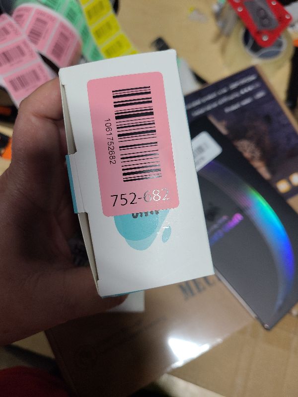 Photo 1 of 1000pcs Glue Point Clear Balloon Glue Removable Adhesive Dots Double Sided Dots of Glue Tape for Balloons Craft Glue Points Dots Sticky Dots or Wedding Decoration
