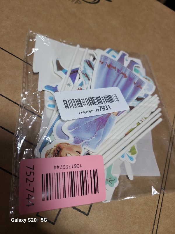 Photo 1 of 10 Pcs Cute Birthday Cake Toppers, Snow Theme Party Princess Cake Decorations, for Ice Party Supplies