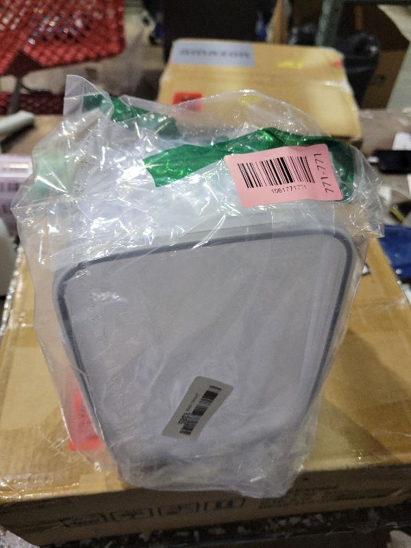 Photo 1 of 1 Fruit Berry Storage Containers for Fridge Food Storage Container Set with Removable Strainer Lid Berries Container for Fridge BPA-Free Plastic Crisper for Long-Term Freshness