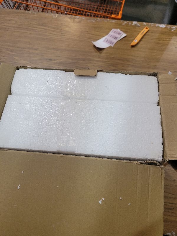 Photo 1 of 12“ Angel Wings Embracing Cross Solar Flameless LED Candles Outdoor Garden Memorial Statue for Garden Decoration Yard Art, A Touching Memorial Gift & Condolence Gifts Grave Decorations for Cemetery