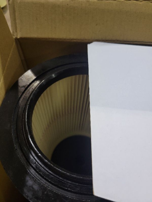 Photo 1 of 17816 9-17816 Red Stripe Vacuum Cartridge Filter Compatible Craftsman Shop Vac Wet/Dry Vacuum Models 5, 6, 8, 12, and 16 32 Gal. Vacuums produced since 1988 8.5 Inches- White/Red