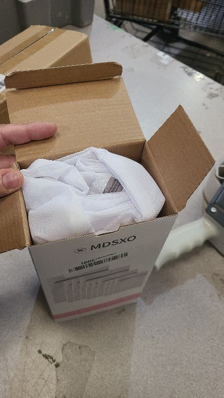 Photo 1 of 10 Pack Mesh Laundry Bags for Delicates with Non Rust Zipper- MDSXO White Laundry Bags Mesh Wash Bags, Easy Fit Bra, Sock,Lingerie,Sneaker,Baby Laundry for Washing Machine Travel Storage[1XL/3L/3M/3S]