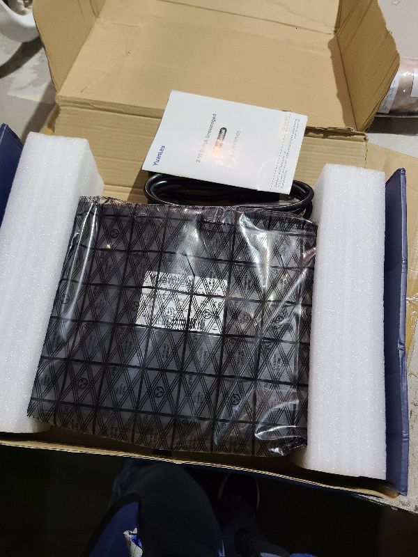 Photo 1 of 18 Port 2.5G Umanaged Ethernet Switch, 16 x 2.5Gb Base-T Ports, 2 x 10G SFP+, Compatible with 100/1000/2500Mbps, Metal Fanless, Desktop/Rack Mount YuanLey 2.5Gbe Network Switch for Wireless AP, PC