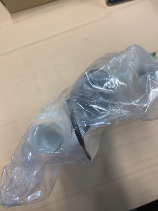 Photo 1 of ***(MISSING ACCESSORIES)***Vakoo Oil and Vinegar Dispenser Set - 17oz/500ml, Extra Thick Glass, Leak-Proof, Olive Oil Dispenser Bottle for Kitchen (White Black)