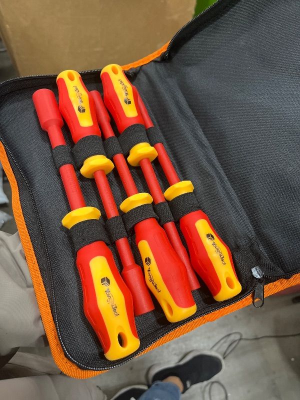 Photo 1 of 1000V Insulated screwdriver Nut Driver Set VDE GS Certificated Electrician Tools For Electric Vehicles (5 PCS VDE)