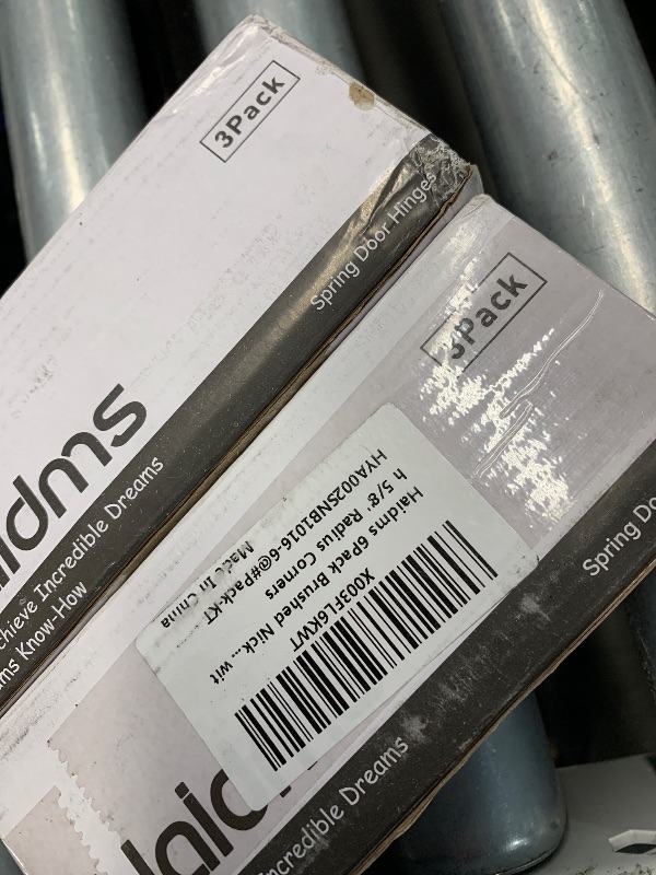 Photo 1 of (used)(unknown if complete) spring hinge 4''x4''x2.7'' 6 pcs