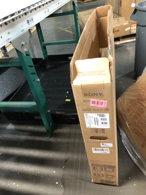 Photo 1 of  Continu-us 43-Inch  TV