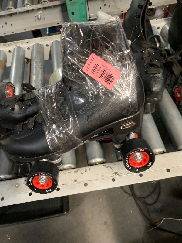 Photo 1 of (used)(minor damage) Chicago Boys' Classic Quad Roller Skates Black Junior Rink Skates, Size J12