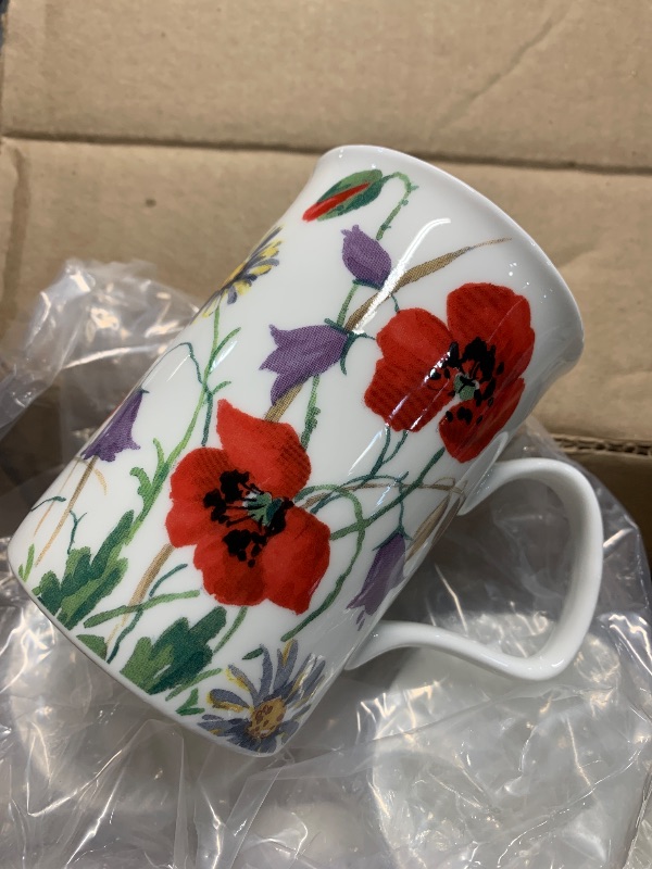 Photo 1 of (see images) Roy Kirkham English Meadow Set Of Three Assorted Mugs