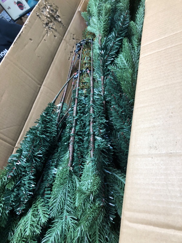 Photo 1 of ****STOCK REFRENCE PHOTO ONLY***HOMCOM 7.5ft Artificial Christmas Tree, Sparse Realistic Cedar Tree with 2901 Tips, Easy Assembly, Hinged Xmas Tree for Home Office Holiday, Green