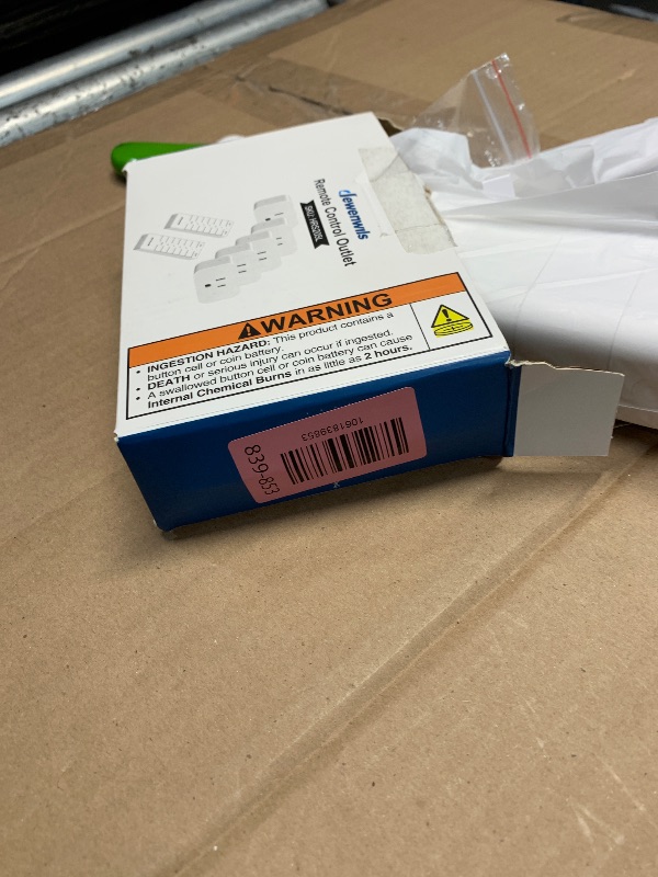 Photo 1 of (incomplete) DEWENWILS Remote Control Outlet with All On/Off Button, Indoor Remote Outlet Switch for Christmas Tree Lights, Lamps, Fan