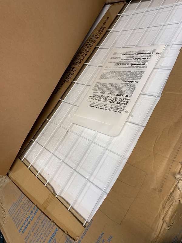 Photo 1 of ***TRUCK/TRAILER PICKUP ONLY***DaVinci Fiona 4-in-1 Convertible Crib in White, Greenguard Gold Certified