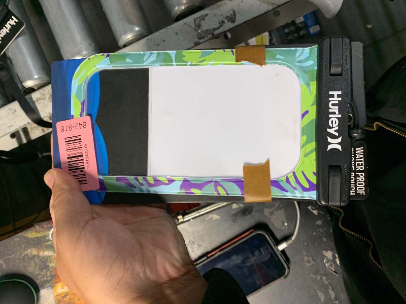 Photo 1 of (used) hurley water proof phone pouch