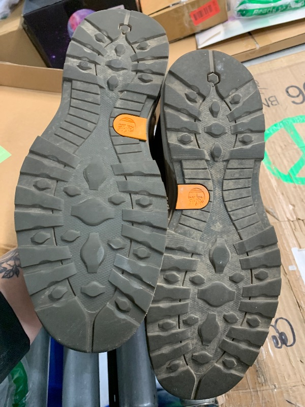 Photo 1 of ***(HEAVILY USED/ MINOR DAMAGE)***Cestfini Mens Slip On Chelsea Boots, Winter Work Hiking Ankle Booties For Men Comfortable and Lightweight SIZE MENS 7.5