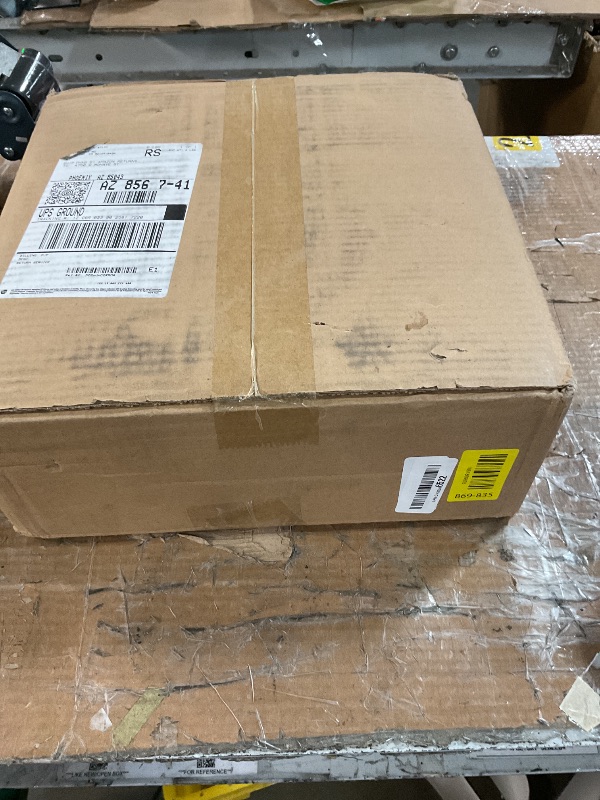 Photo 2 of Kootek Aluminium Cake Turntable Set, Baking Tools with Revolving 12" Cake Stand for Decorating, 12.7" Offset Spatula, 3 Stainless Steel Frosting Icing Smoother, Cake Serve Cake Decorating Kit Supplies