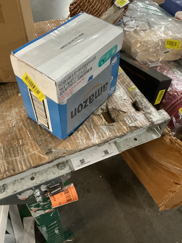 Photo 1 of ***DAMAGED, ALL BAGS ARE TORN*** Amazon Basics Ultra-Force Tall Kitchen Drawstring Trash Bags, Classic Clean Scented, 13 Gallon, 80 Count, Pack of 1