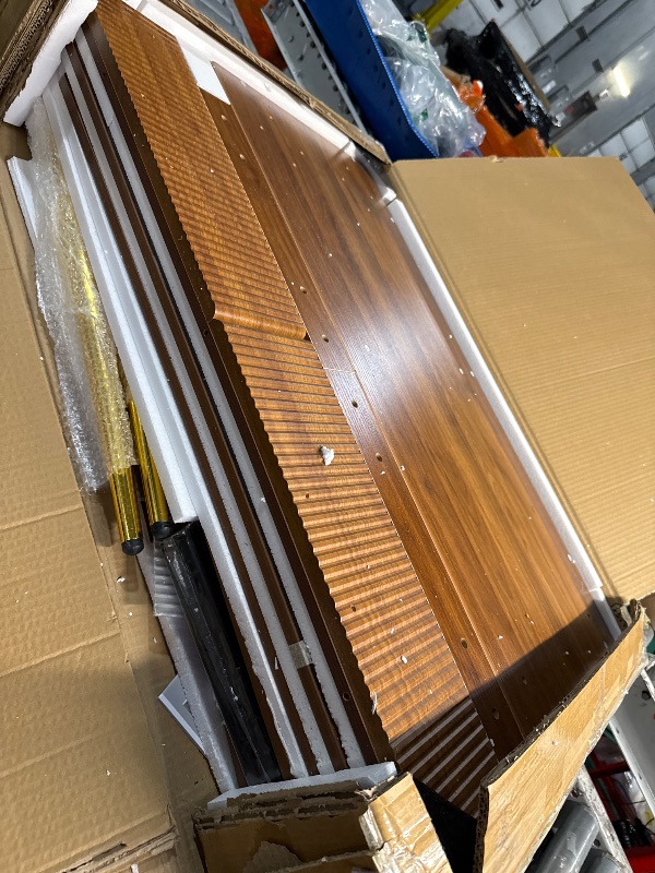 Photo 1 of ***Lights flicker ***
Arulvmrn Vanity Desk with 29.53" HD Lighted Mirror, 47.24" Big Modern Vanity Desk with Mirror and Lights, Makeup Vanity with 5 Drawers and Storage Shelves and Charging Station,Brown