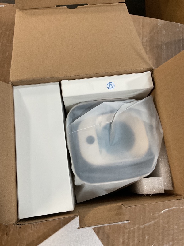 Photo 1 of ?Auto Focus&1080P?Magcubic Mini Smart Projector with 4K Support, Portable Projector with Wifi and Bluetooth, 5W Speaker, Built in Apps, Voice Control, Outdoor Movie Projector