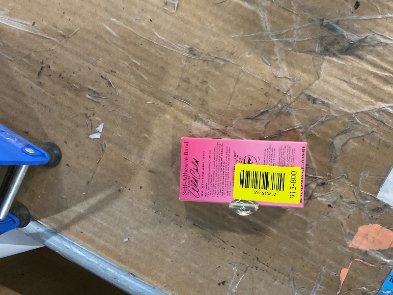 Photo 1 of ***MISSING PARTS***
Lilly Lashes Self Adhesive Eyelashes (Half Lashes), No Lash Glue Needed, Body Heat Activated Press on Lashes, Reusable Self Adhesive Eyelashes Up to 5x, Easy to Apply & Remove (WildChild)