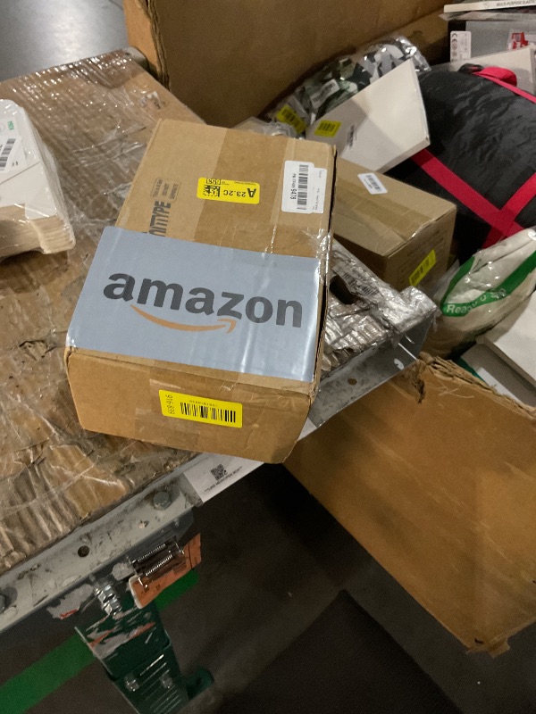 Photo 1 of ***DAMAGED-SEE NOTES/PICTURES***2 Pcs Wooden Dough Bowls for Decor Oblong Decorative Bowl Home Decor Fruit Vessel for Kitchen Counter Rustic Carved Serving Container Long Wooden Bread Tray for Dining Room Table(10 x 6 x 2 Inch)