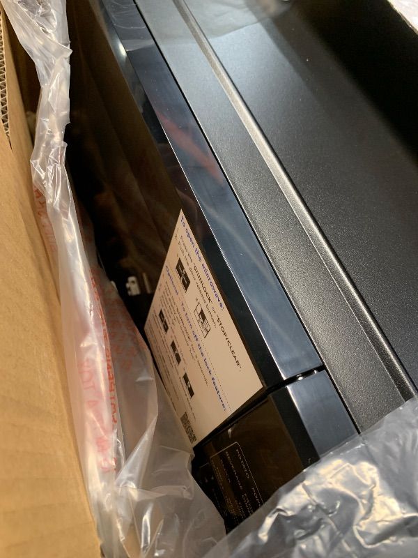 Photo 1 of ***PARTIAL SET - PRICE ADJUSTED***
Mainstays 0.7 Cu Ft Countertop Microwave Oven 700 Watts black